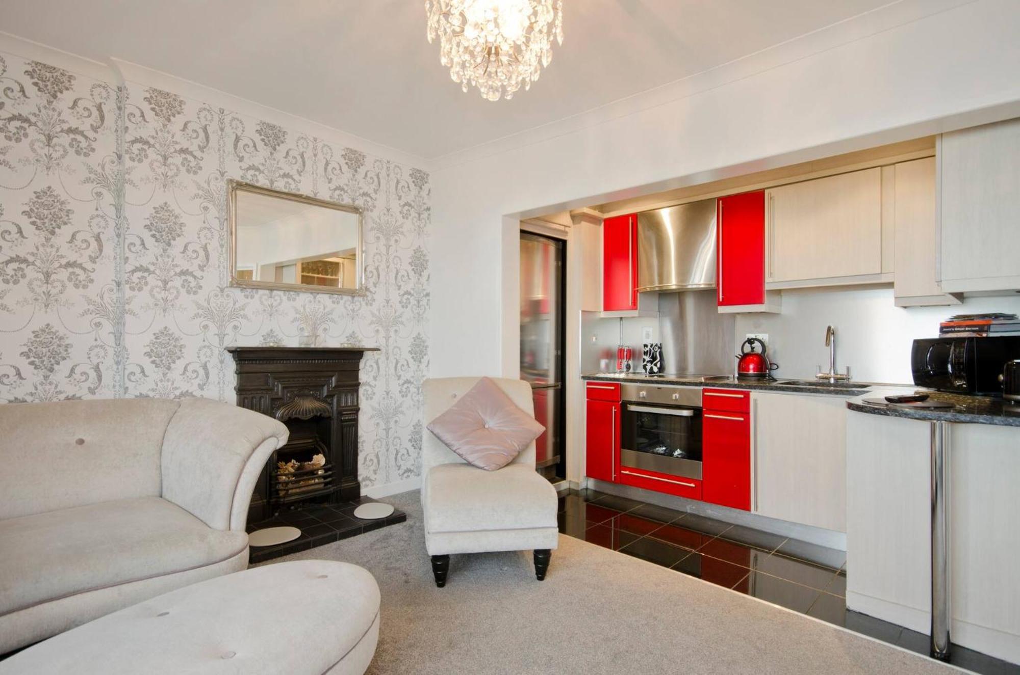 Seaview Regency Apartment With Private Parking Brighton Exterior photo
