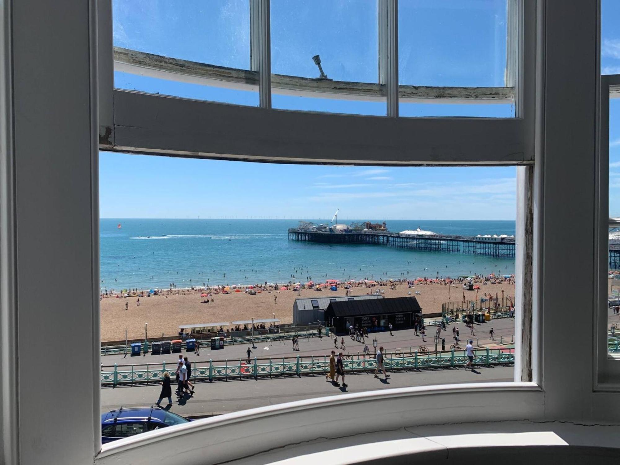 Seaview Regency Apartment With Private Parking Brighton Exterior photo